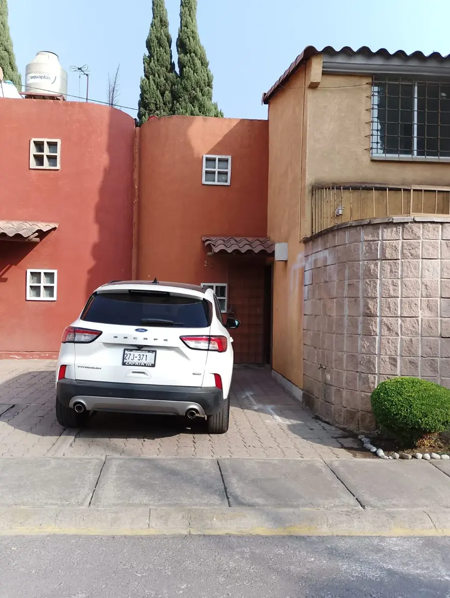 Casa en venta en Geovillas de Santa Bárbara, Ixtapaluca — foto 1 de 38