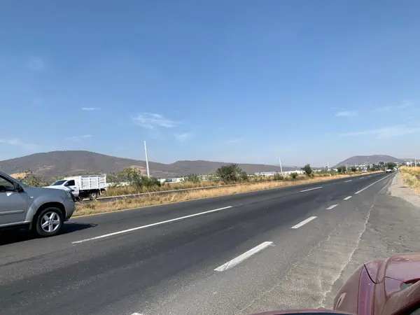 Terreno en venta en Valle de las Flores, Tlajomulco de Zúñiga — foto 3 de 13