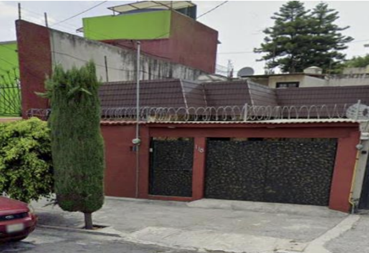Casa en venta en Claveria, Azcapotzalco — foto 1 de 8