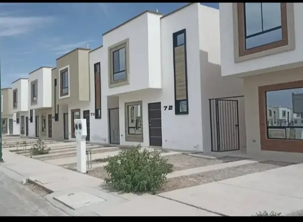 Casa en venta en Sol de Oriente, Torreón — foto 2 de 9