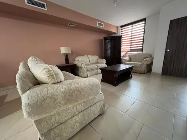 Casa en venta en Valle de los Almendros, Torreón — foto 3 de 23