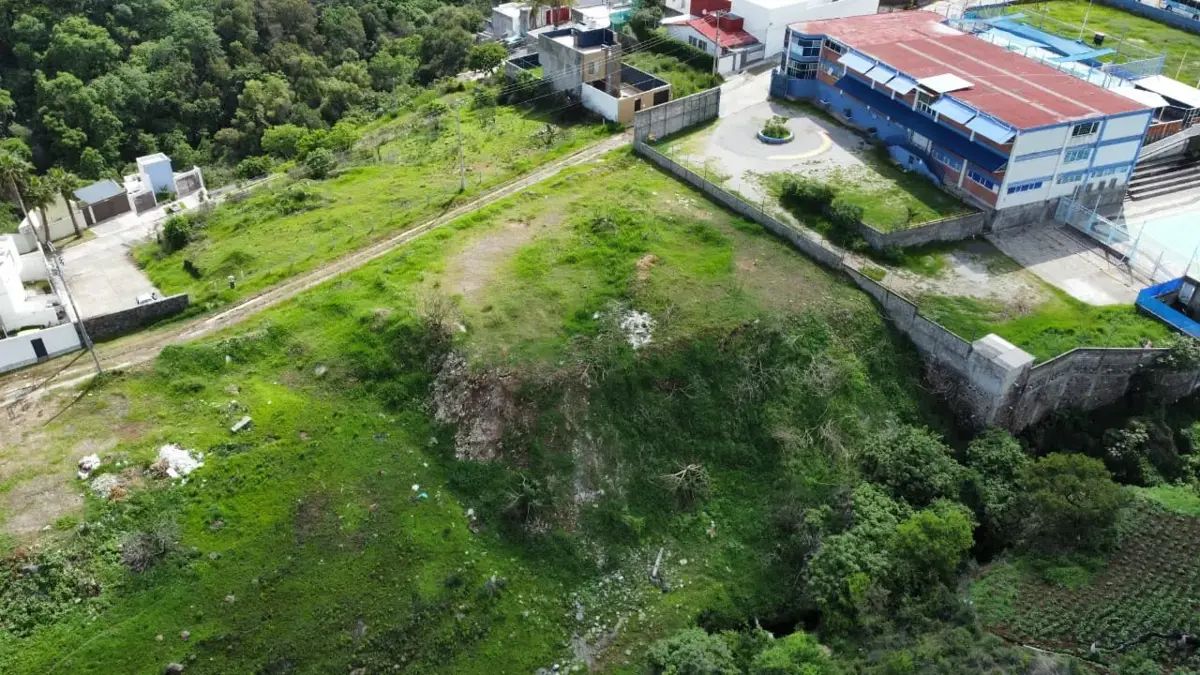 Terreno en venta en Lomas de Tzompantle, Cuernavaca — foto 1 de 6