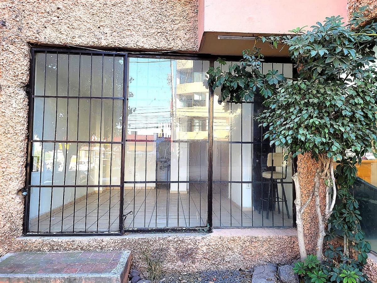Local en renta en Lomas del Campestre, León — foto 1 de 6