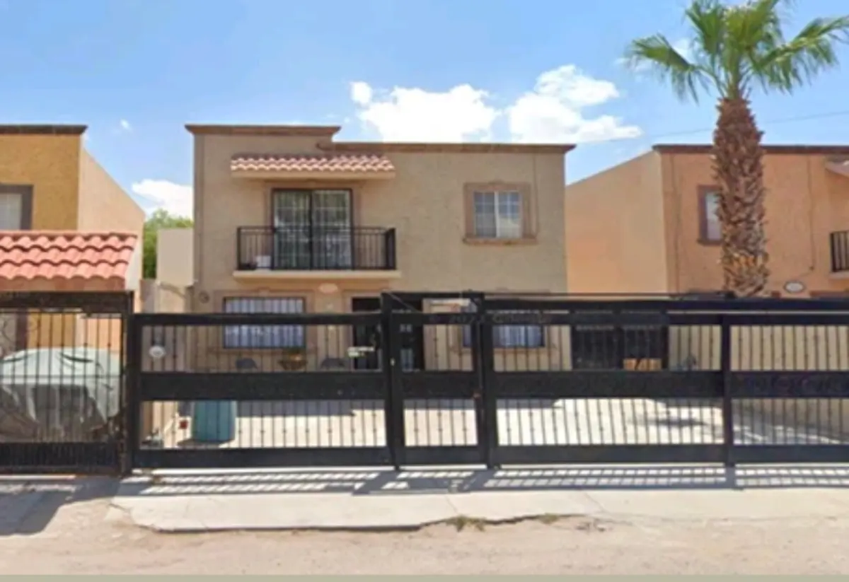 Casa en venta en Fuentes del Seminario, Juárez — foto 1 de 10