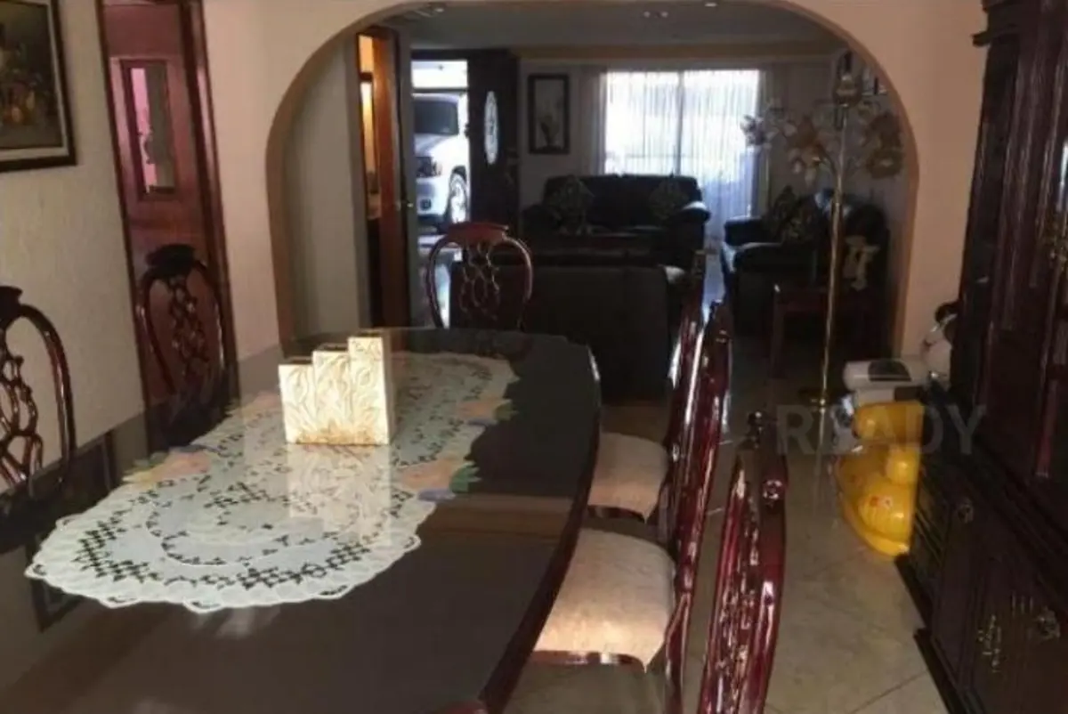 Casa en venta en Valle de Aragon, Nezahualcóyotl — foto 1 de 12