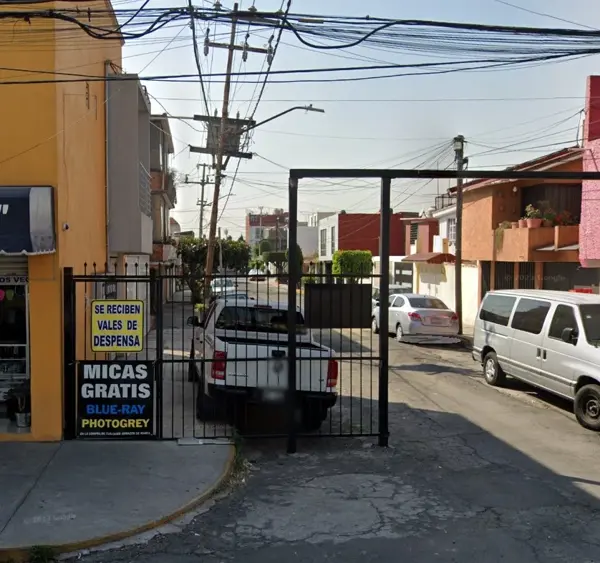Casa en venta en Valle de Aragon, Nezahualcóyotl — foto 2 de 12