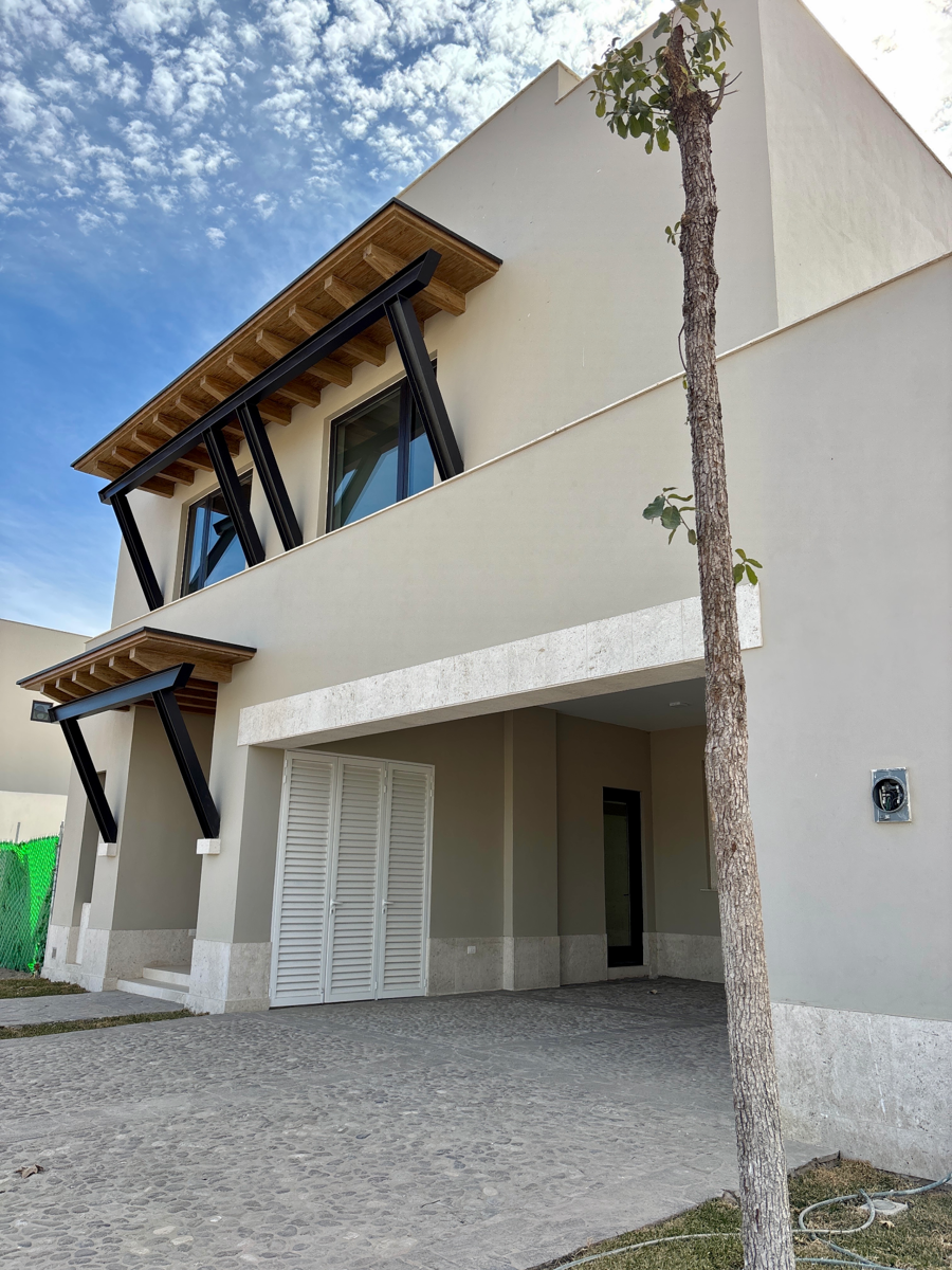 Casa en Venta en La Cava, Gómez Palacio, Durango
