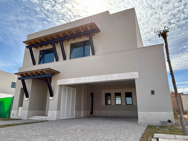 Casa en venta en La Cava, Gómez Palacio — foto 2 de 90