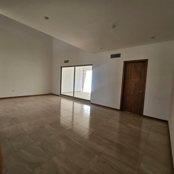 Casa en venta en Las Trojes, Torreón — foto 2 de 27