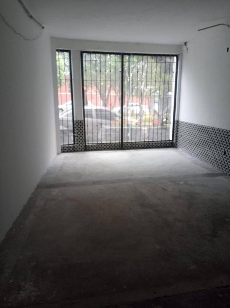 Local en renta en Bosques de Aragon, Nezahualcóyotl — foto 1 de 13