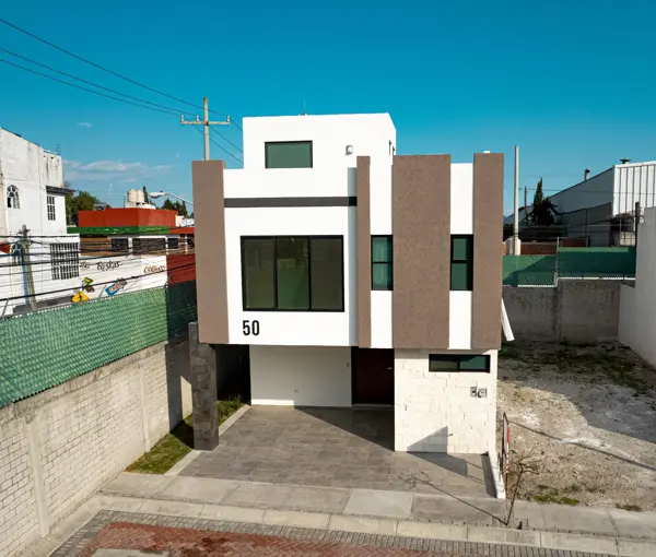 Casa en Sendero del Fresno, Puebla, Puebla