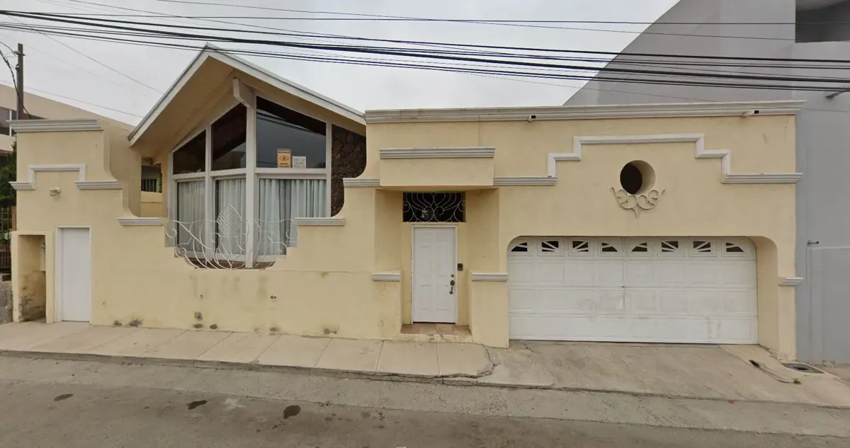 Casa en venta en Moderna, Ensenada — foto 1 de 12
