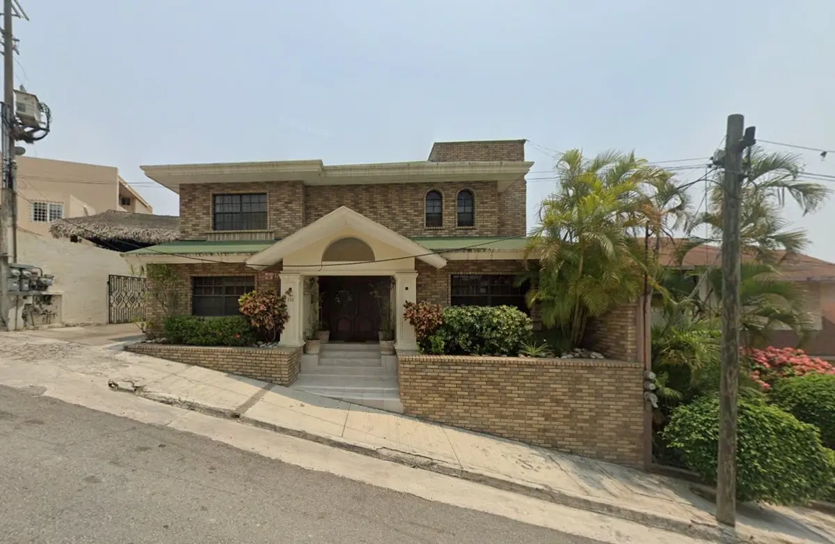 Casa en venta en Lomas de Rosales, Tampico — foto 1 de 12