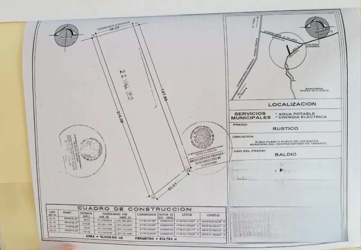 Terreno en venta en Pueblo Nuevo de las Raíces, Centro