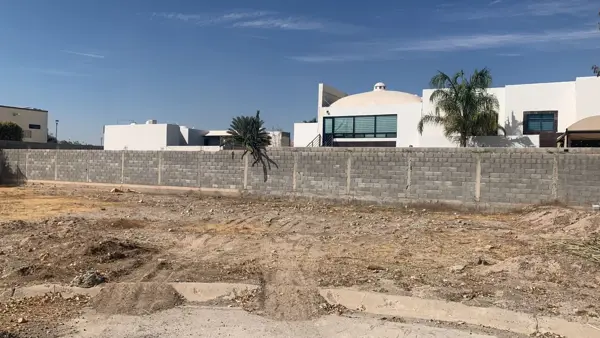 Terreno en venta en Hacienda del Rosario, Torreón — foto 2 de 3