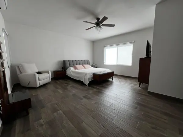 Casa en venta en Santoral, García — foto 3 de 13