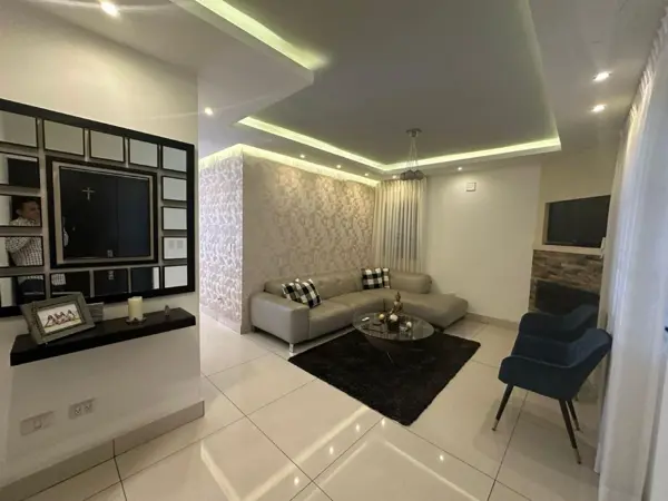 Casa en venta en Puerta de Hierro, Monterrey — foto 2 de 7