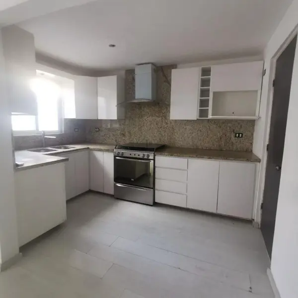 Casa en venta en Puerta de Hierro, Monterrey — foto 2 de 14