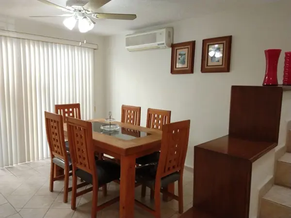 Casa en venta en Puerta de Hierro, Monterrey — foto 3 de 9