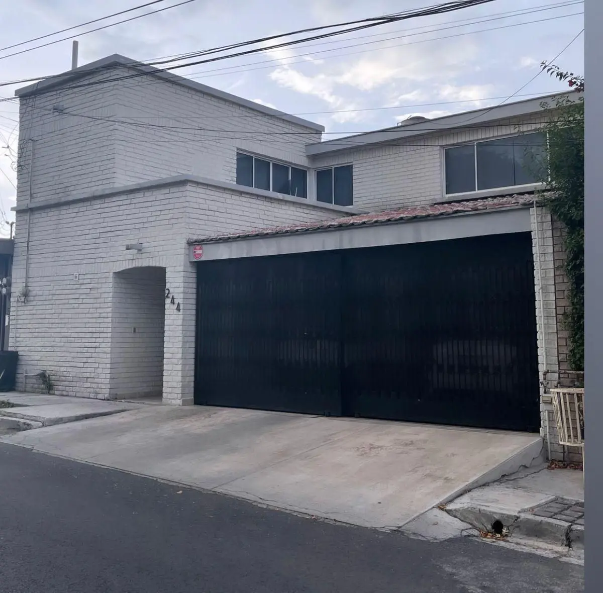 Casa en venta en Las Cumbres, Monterrey — foto 1 de 19