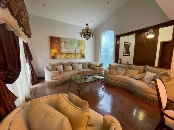 Casa en venta en Santiago Centro, Santiago — foto 2 de 10