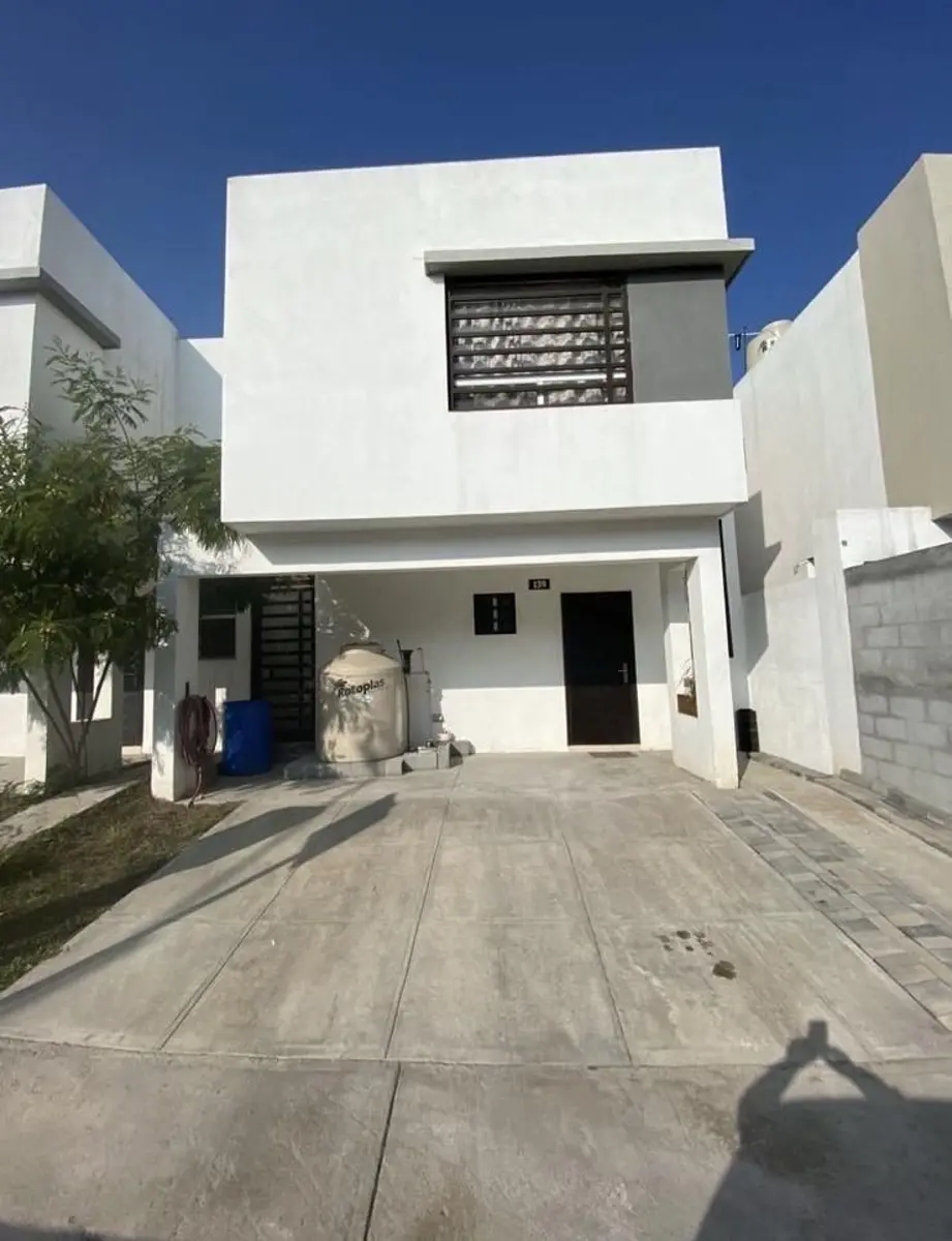 Casa en venta en Cumbres Andara, García — foto 1 de 17