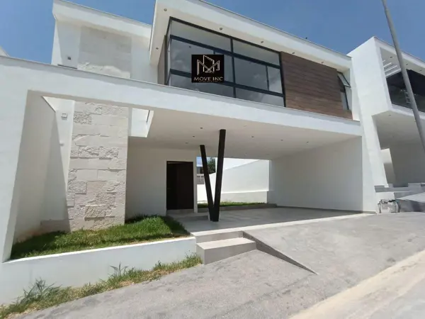 Casa en venta en Castaños del Vergel, Monterrey — foto 2 de 23