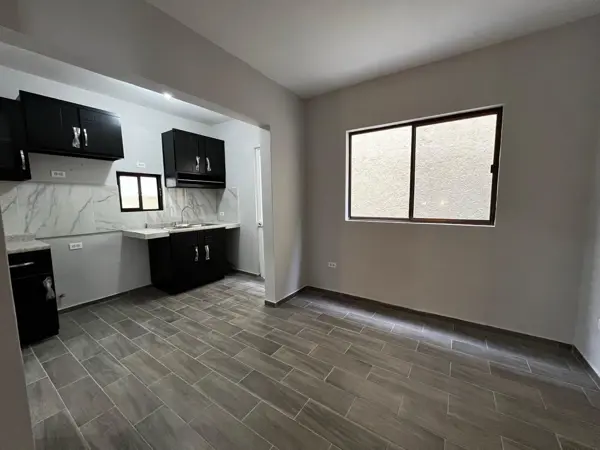 Casa en venta en Las Cumbres, Monterrey — foto 2 de 8