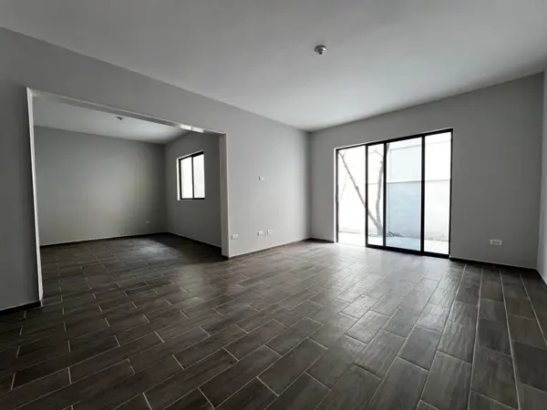Casa en venta en Las Cumbres, Monterrey — foto 3 de 8