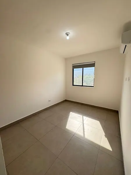 Casa en renta en Altrysa, García — foto 2 de 20