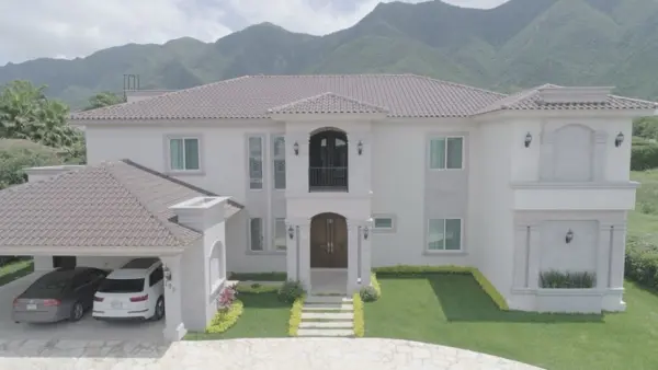 Casa en venta en Bosques de las Misiones Sector Encino, Santiago, Nuevo León