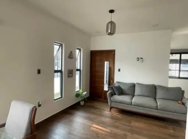 Casa en venta en Lomas de la Rioja, Alvarado — foto 2 de 8