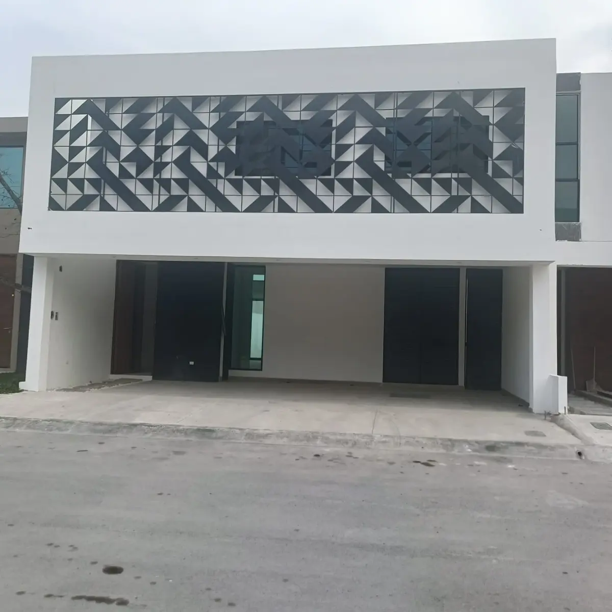 Casa en venta en Rincón de Alcántara, Saltillo — foto 1 de 22