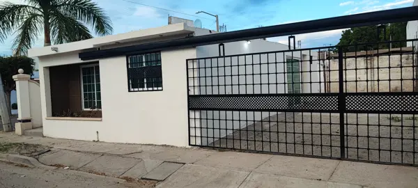Casa en venta en Campo Bello, Culiacán — foto 2 de 13