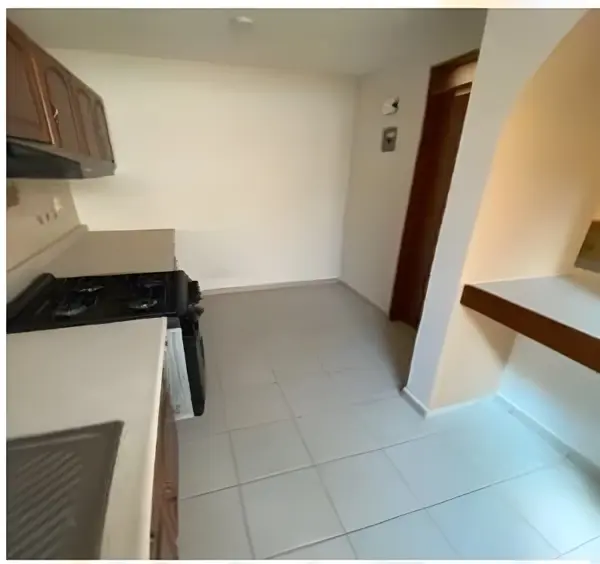 Casa en venta en Lomas de Vista Bella, Morelia — foto 3 de 7