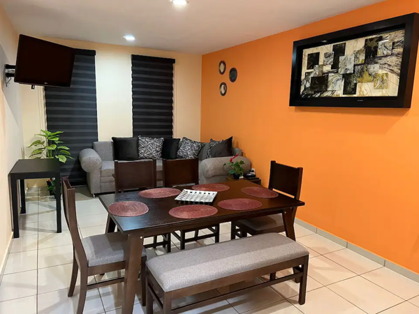 Casa en venta en Lomas de Vista Bella, Morelia — foto 2 de 7