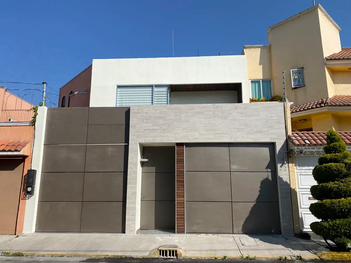 Casa en renta en Presidentes Ejidales 1a Sección, Coyoacán — foto 1 de 15