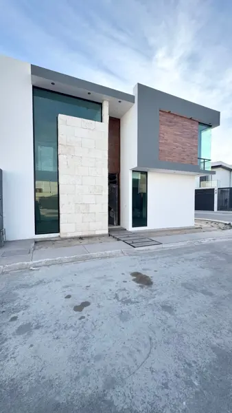 Casa en venta en Los Viñedos, Torreón — foto 3 de 45