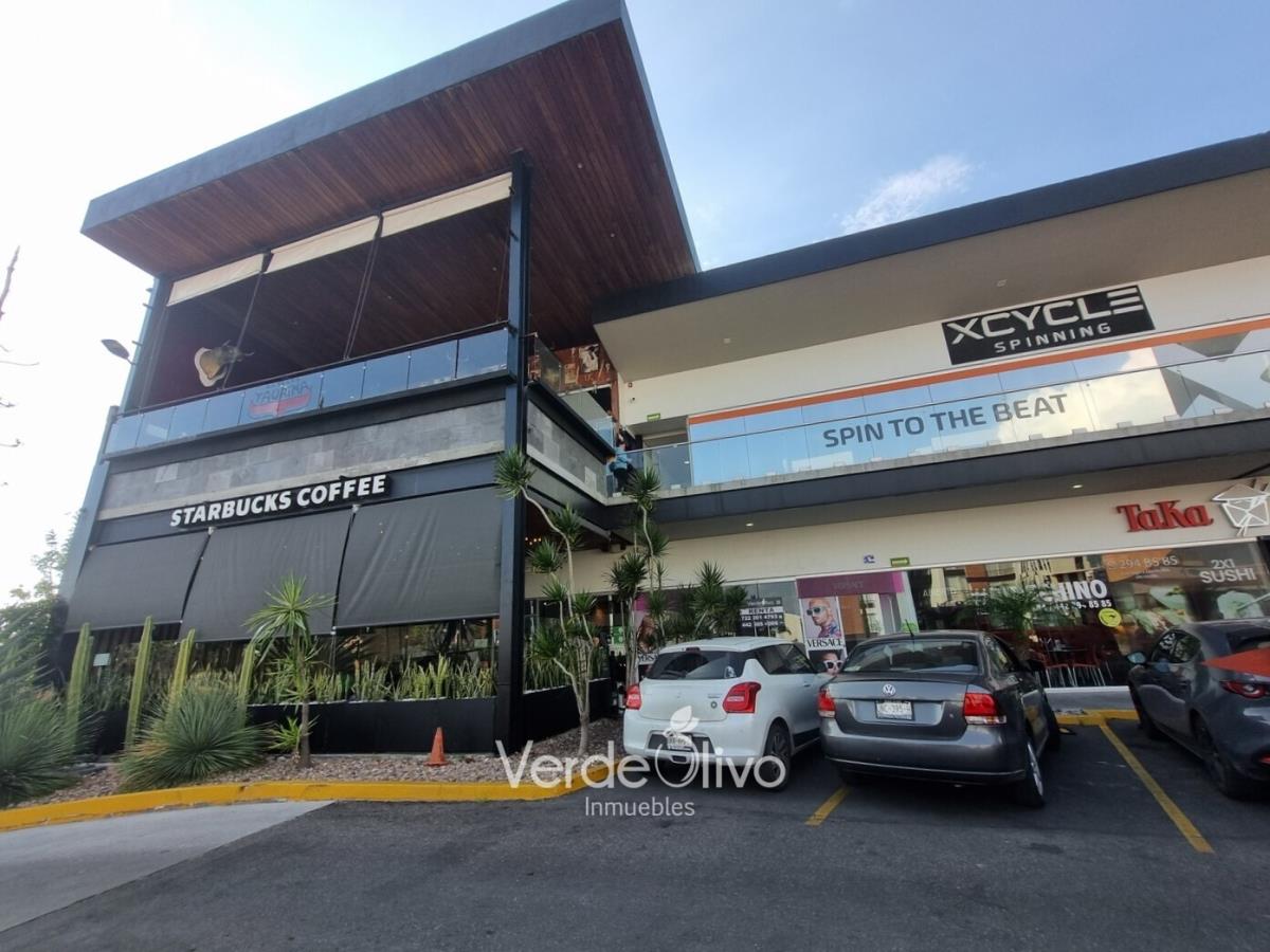 Local en renta en Milenio III, Querétaro — foto 1 de 6