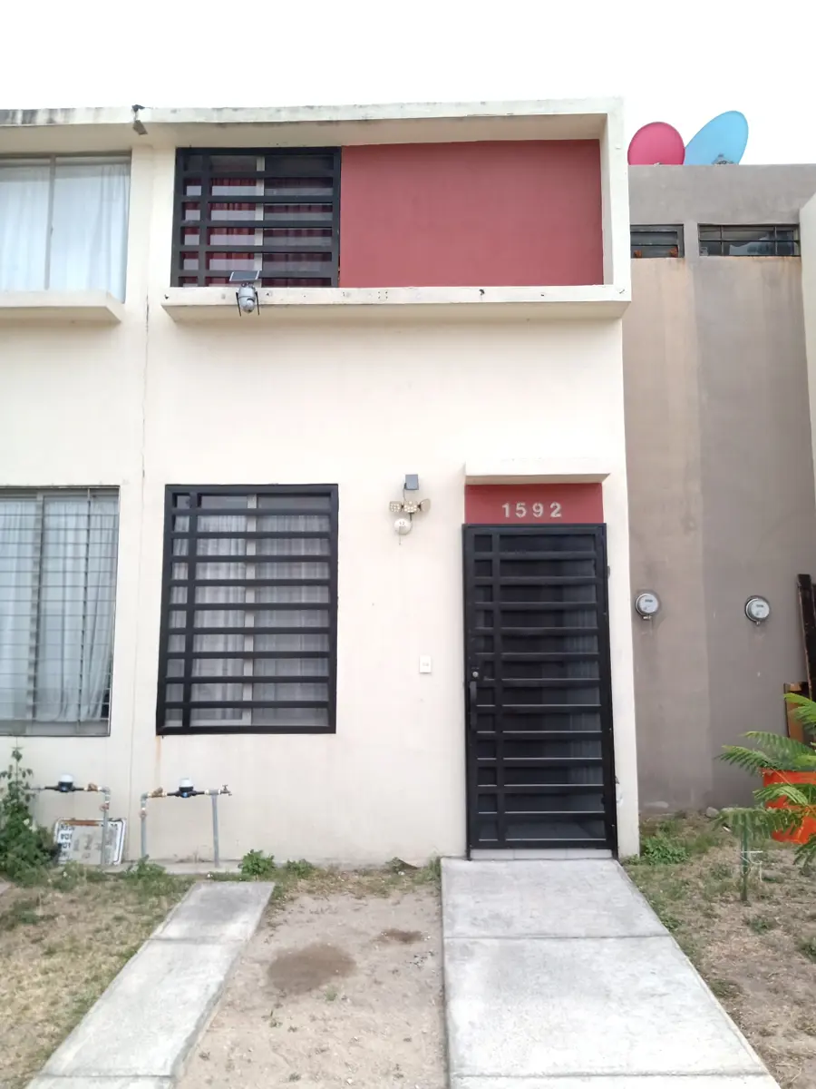 Casa en renta en Los Tréboles, Zapopan — foto 1 de 35