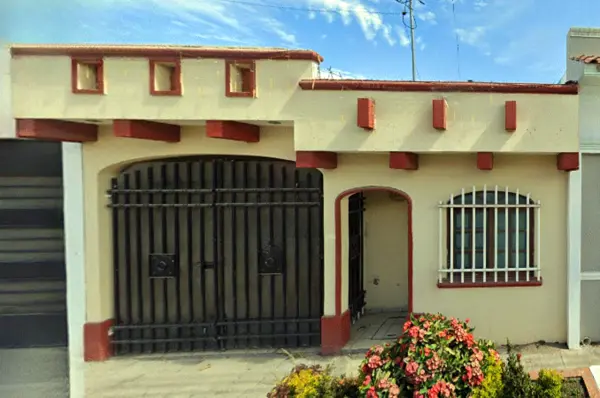 Casa en venta en Valle del Country, Tepic — foto 2 de 11