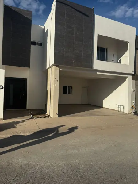 Casa en venta en Los Viñedos, Torreón — foto 2 de 23