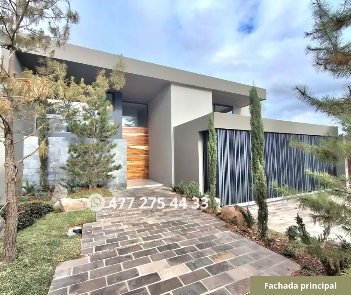Casa en venta en Country Club Gran Jardín, León — foto 1 de 16