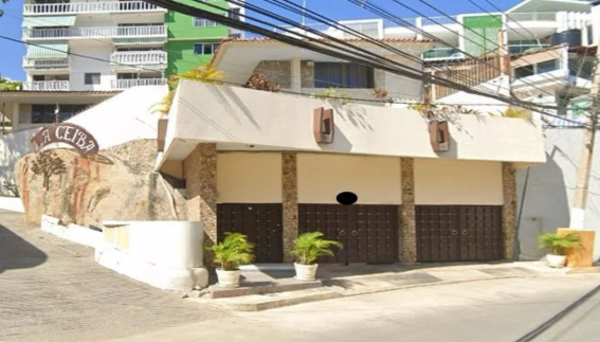 Casa en venta en Club Deportivo, Acapulco de Juárez — foto 2 de 23