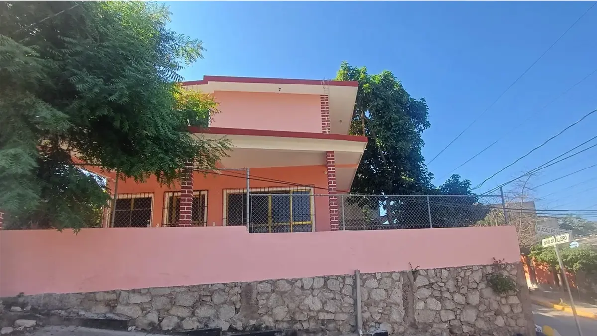 Casa en venta en Bucerias Centro, Bahía de Banderas — foto 1 de 19