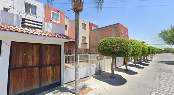 Casa en venta en Hacienda del Bosque, Celaya — foto 3 de 6