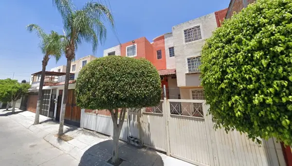 Casa en venta en Hacienda del Bosque, Celaya — foto 2 de 6