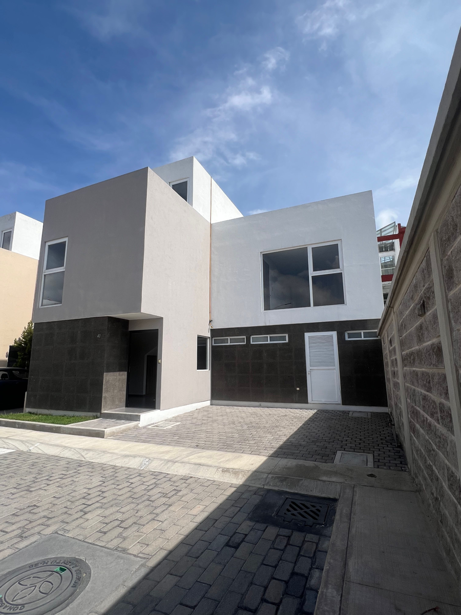 Casa en venta en Santa Maria Magdalena Ocotitlan, Metepec — foto 1 de 19