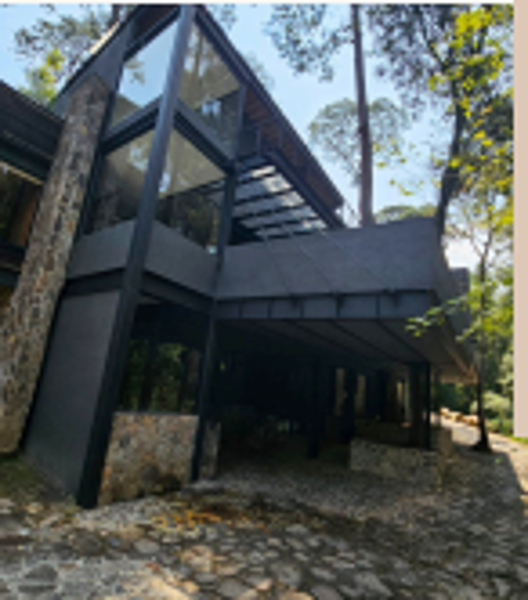 Casa en venta en Avandaro, Valle de Bravo — foto 2 de 2