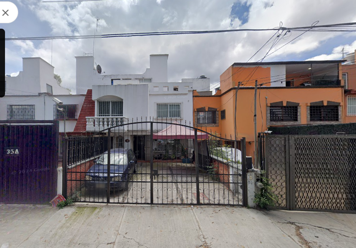 Casa en venta en Granjas Coapa, Tlalpan — foto 1 de 9